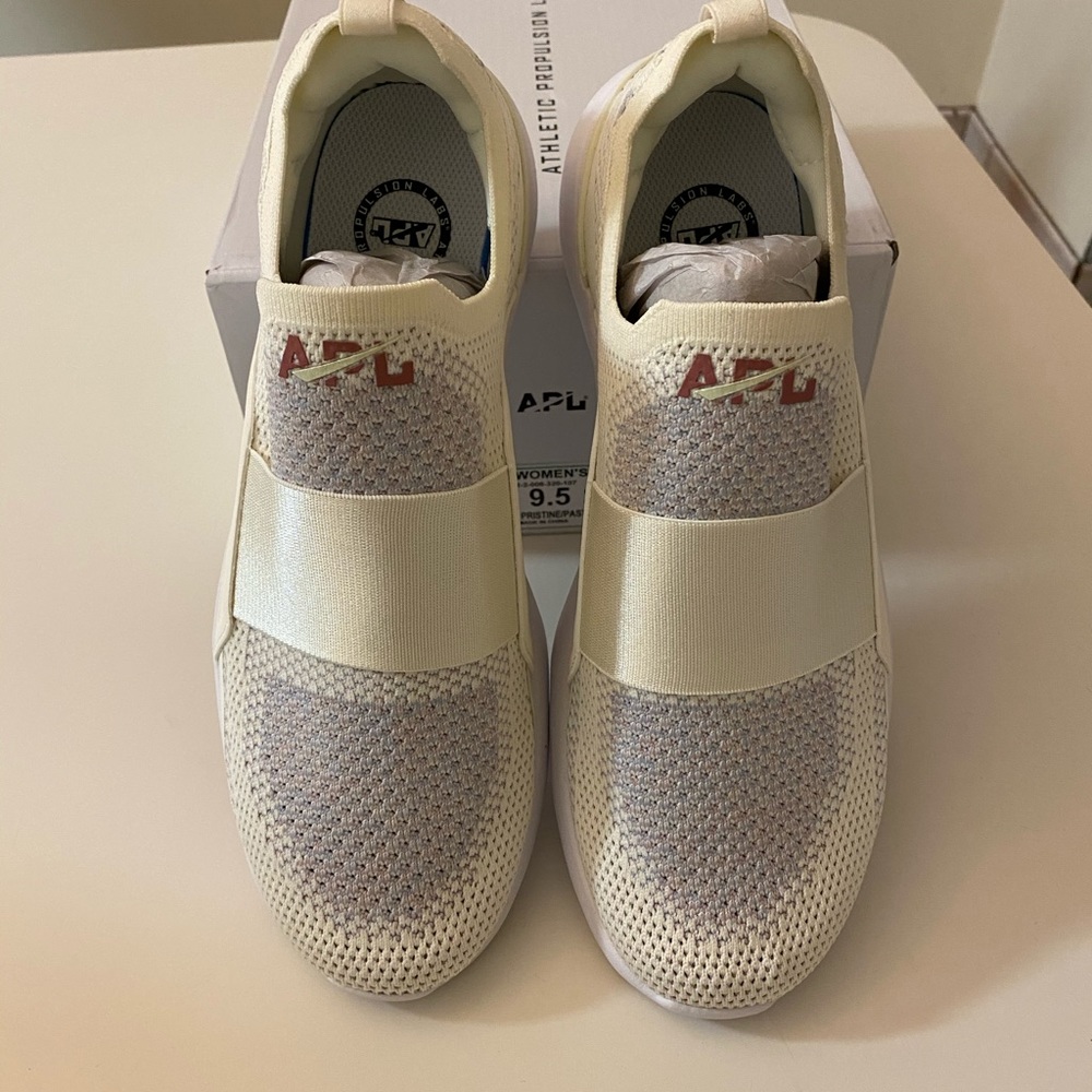 APL Techloom Bliss Sneaker Pristine/Pastel/White - Picture 4 of 7